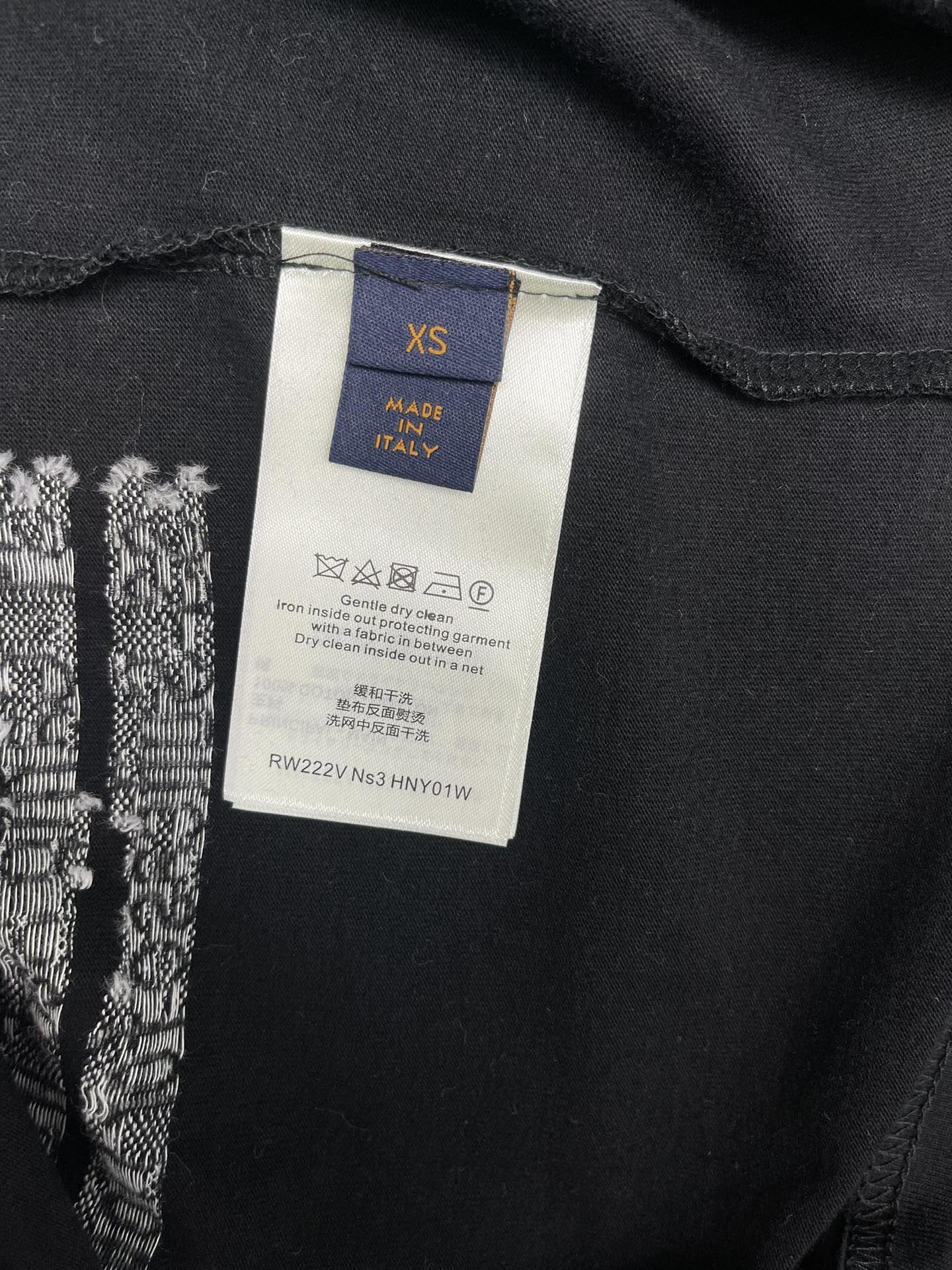 LV TSHIRT - Image 7