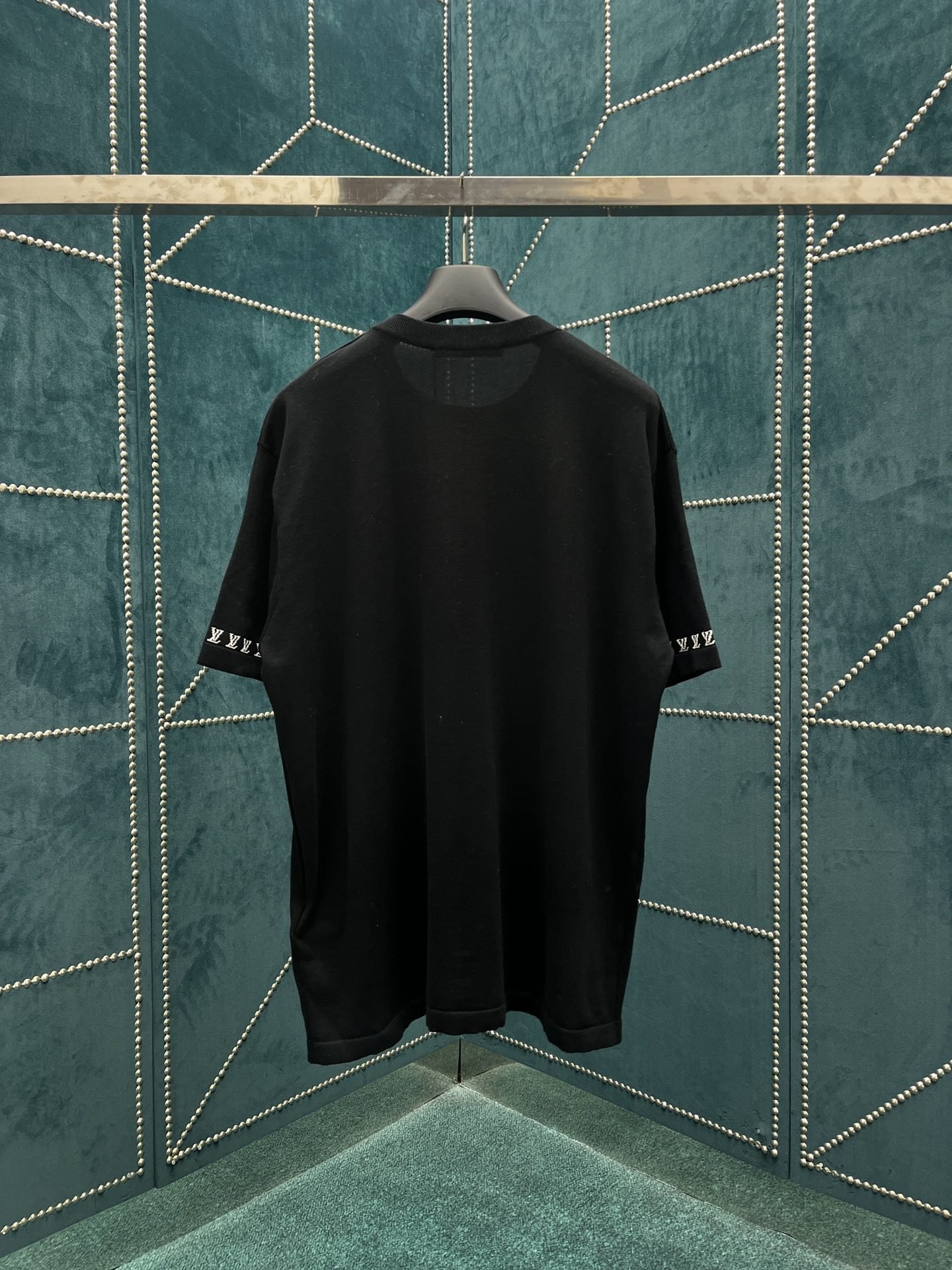 LV TSHIRT - Image 3