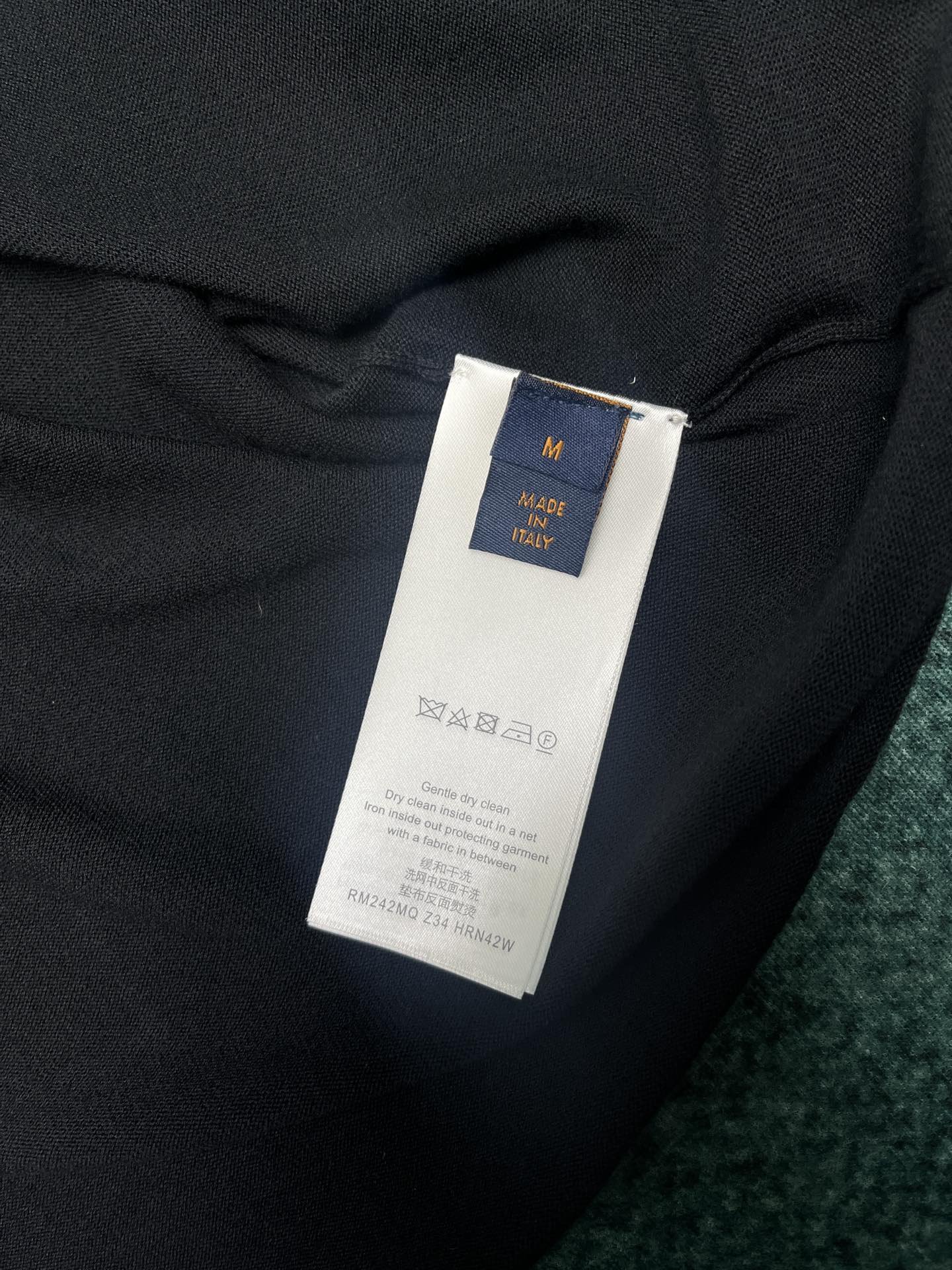 LV TSHIRT - Image 7