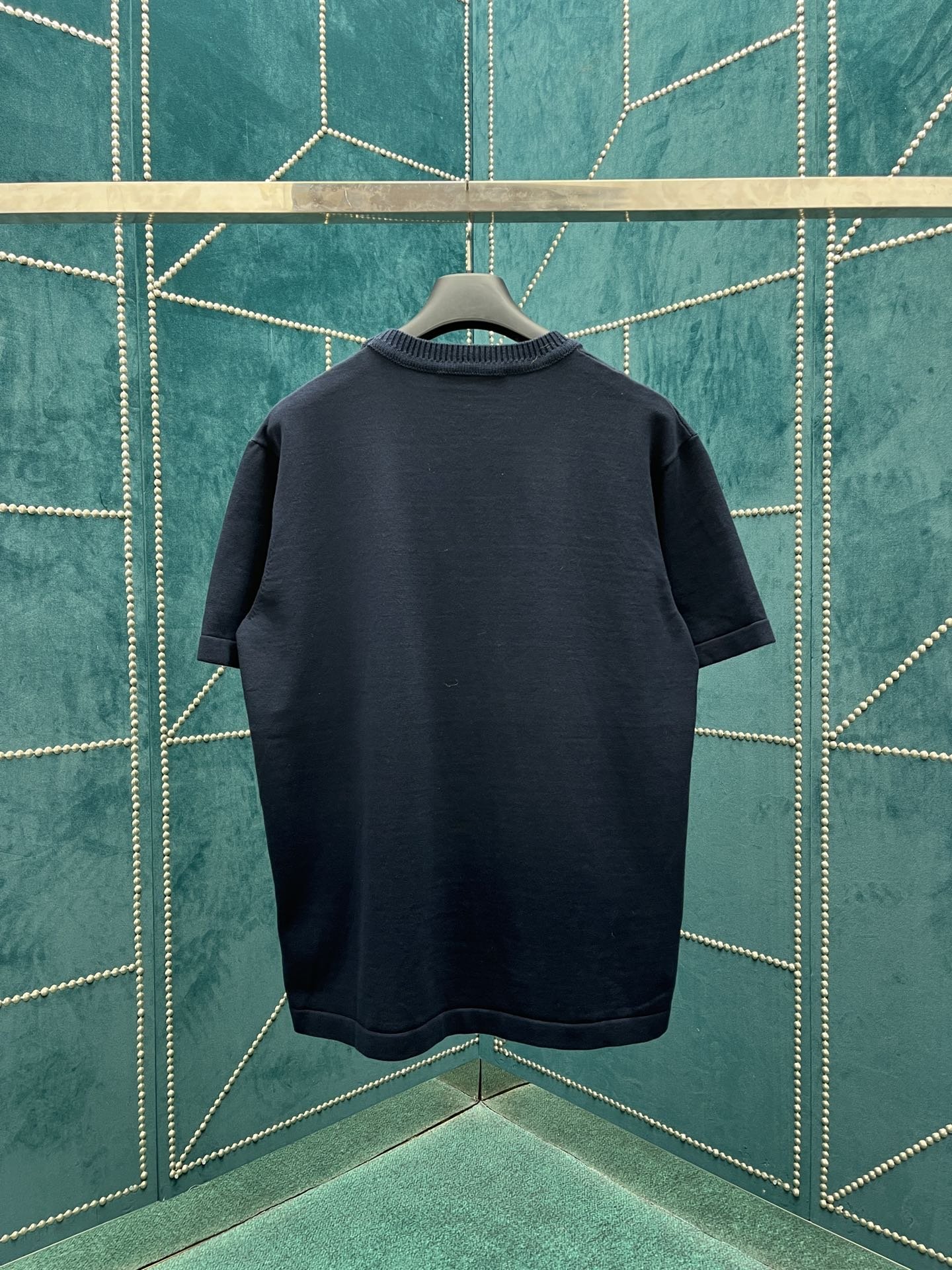 LV TSHIRT - Image 3
