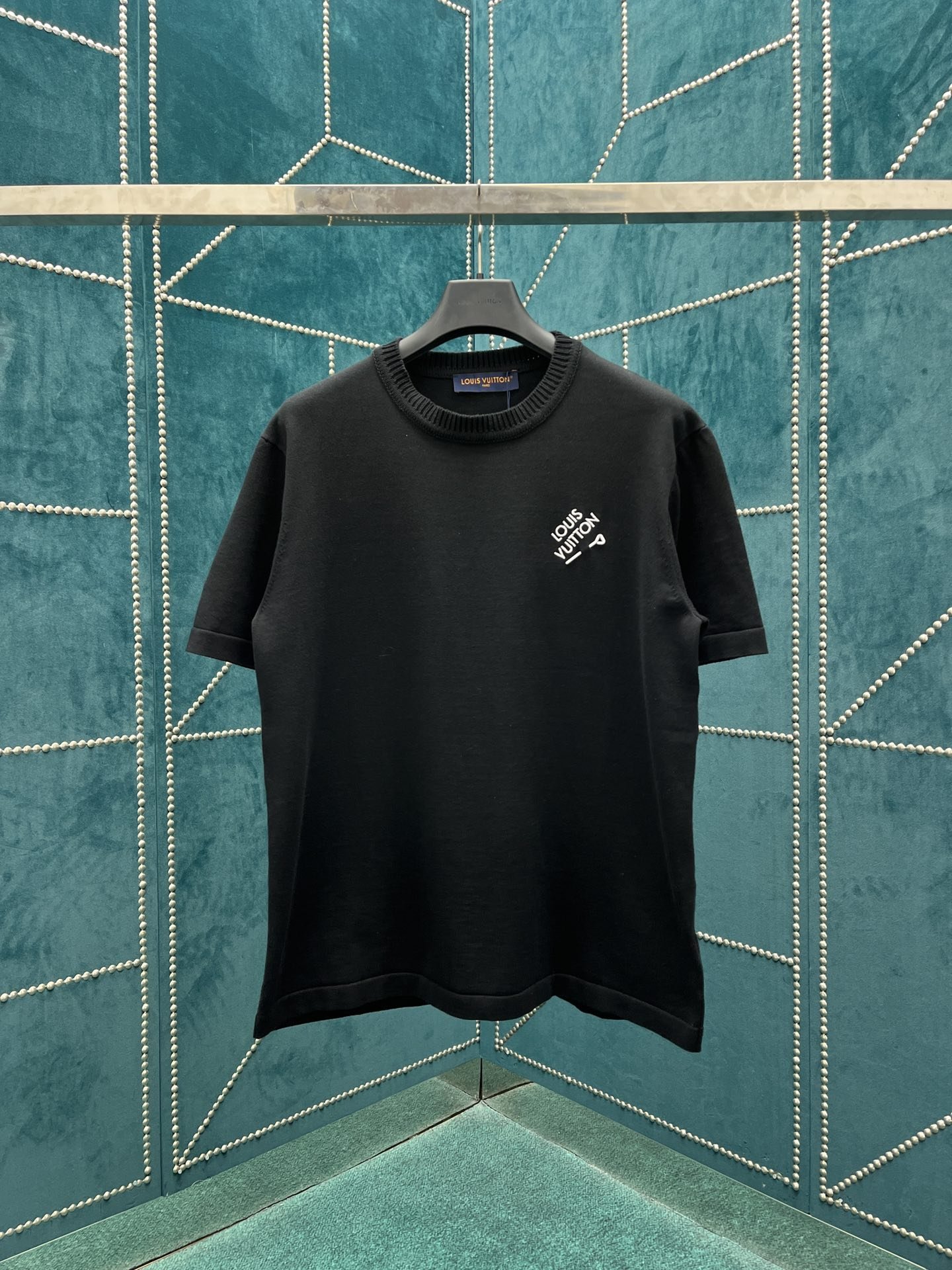 LV TSHIRT - Image 2