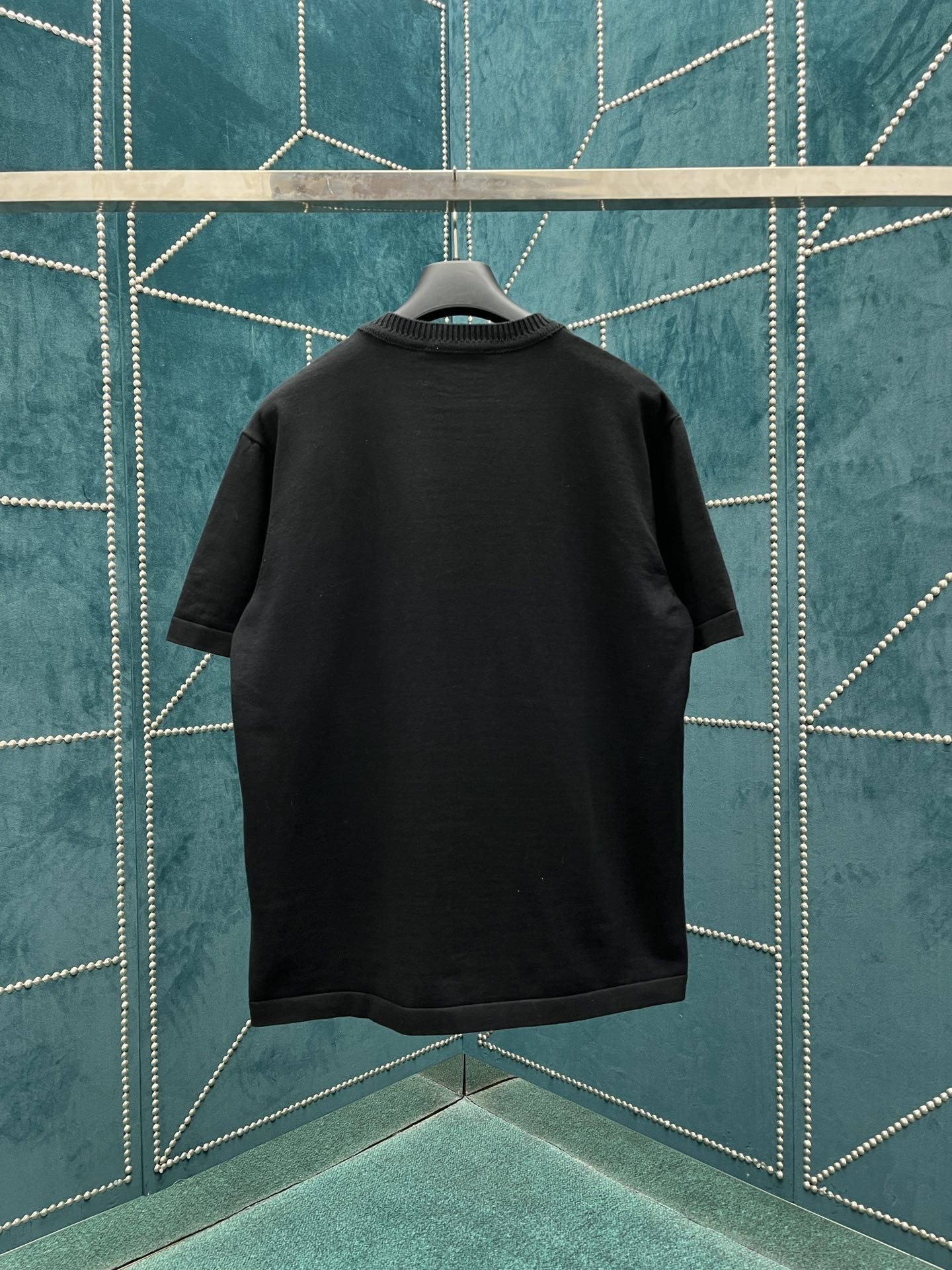 LV TSHIRT - Image 3