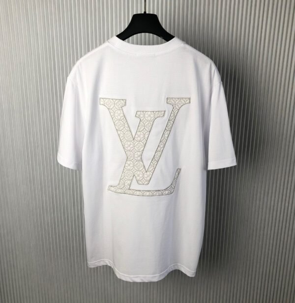 LV TSHIRT - Image 4