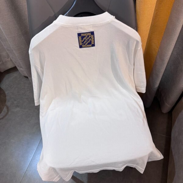 LV TSHIRT - Image 4