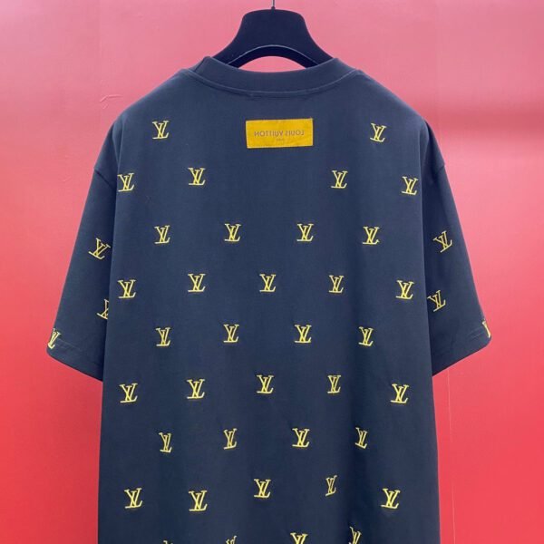 LV TSHIRT - Image 8