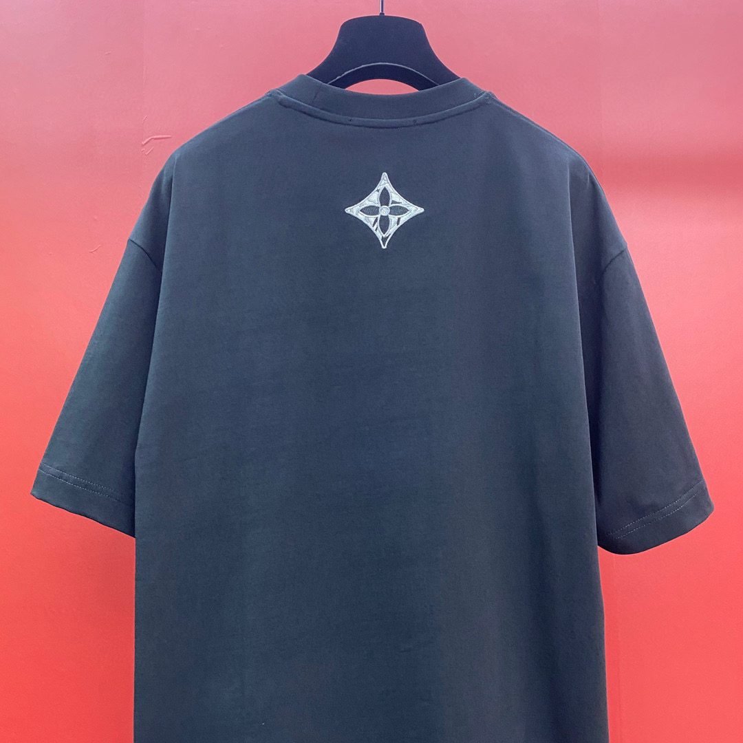 LV TSHIRT - Image 7