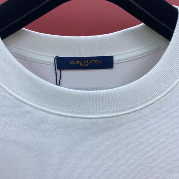 LV TSHIRT - Image 8