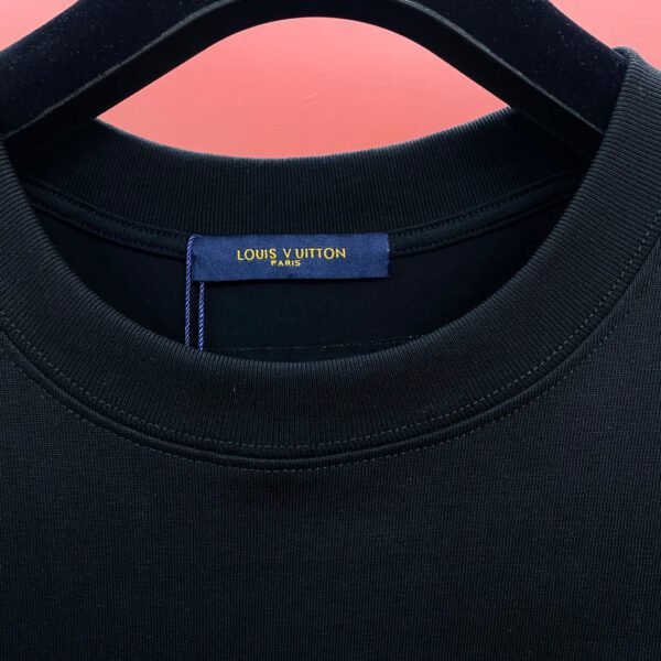 LV TSHIRT - Image 8