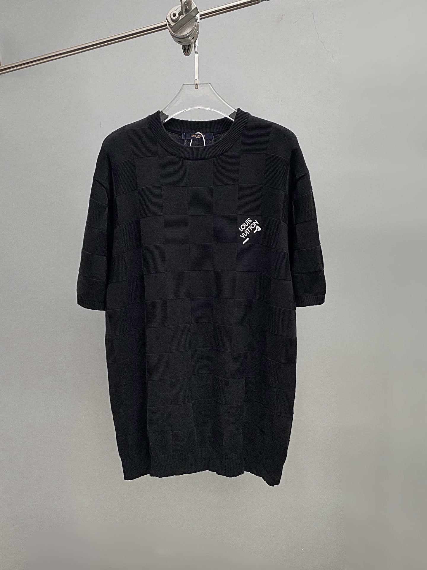 LV TSHIRT - Image 2