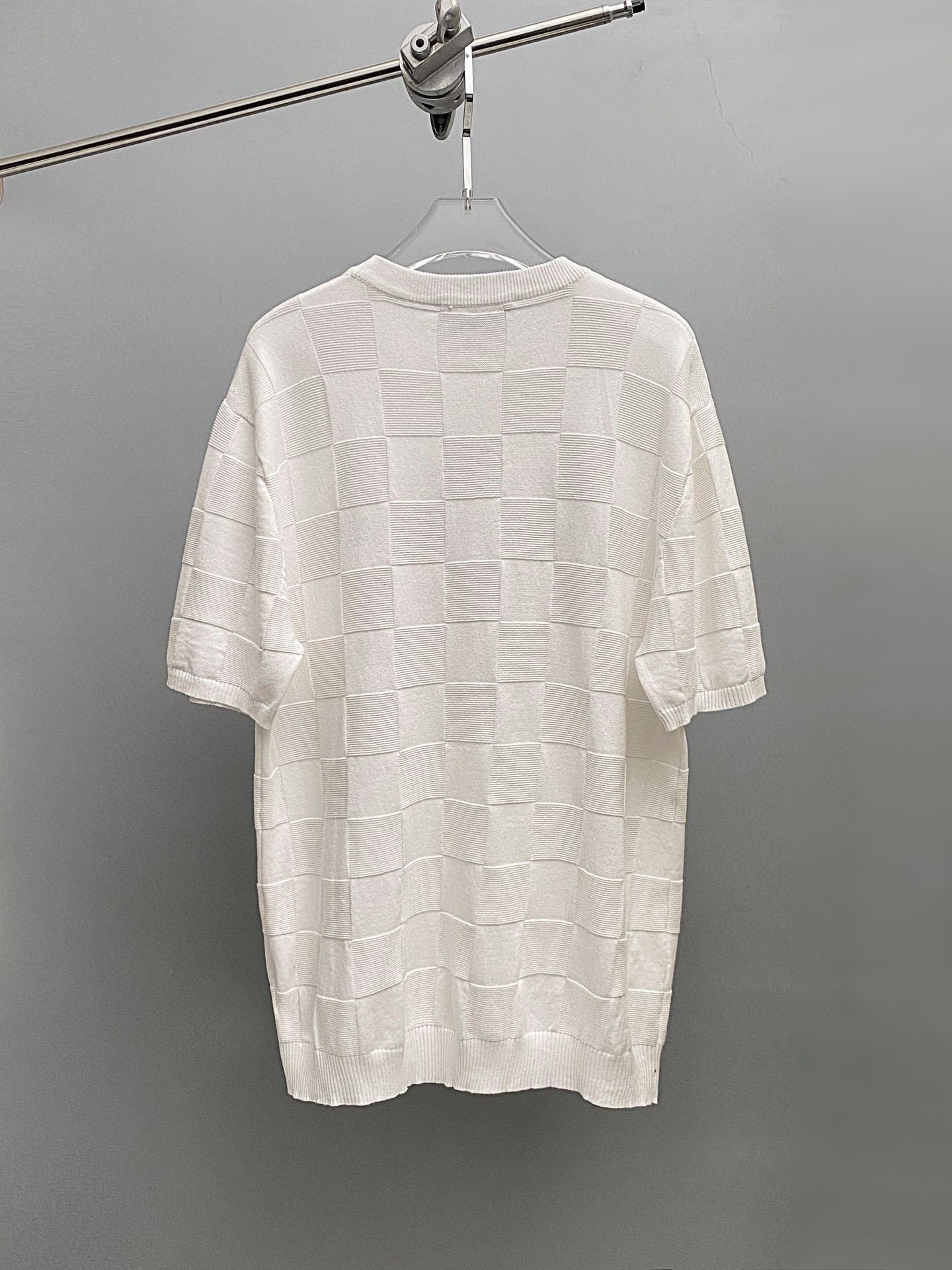 LV TSHIRT - Image 3