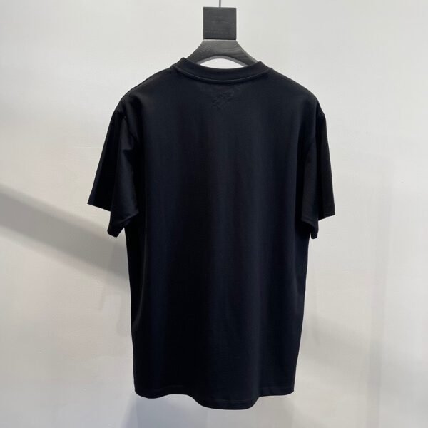 LV TSHIRT - Image 4