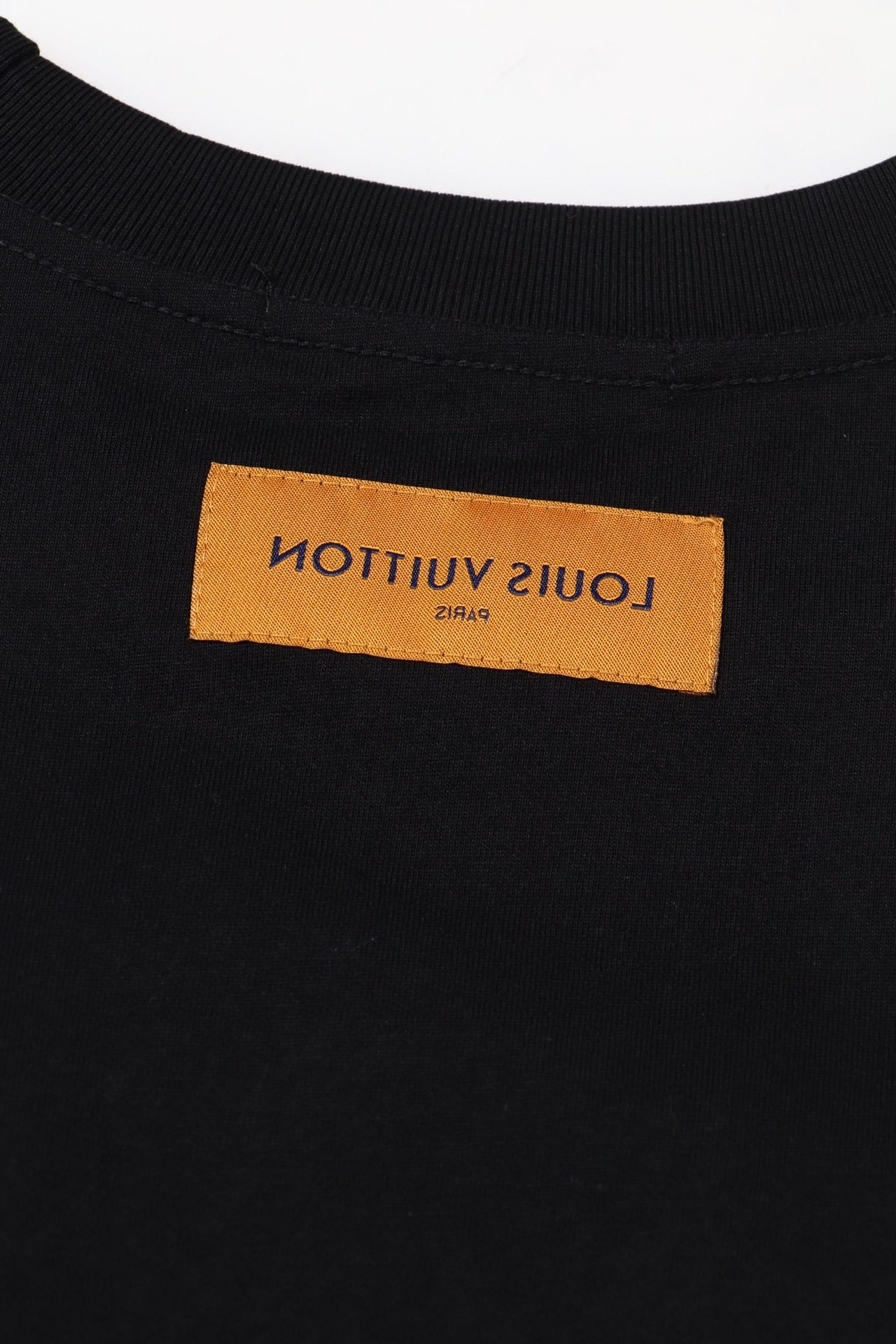LV TSHIRT - Image 5