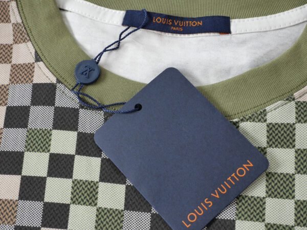 LV TSHIRT - Image 8