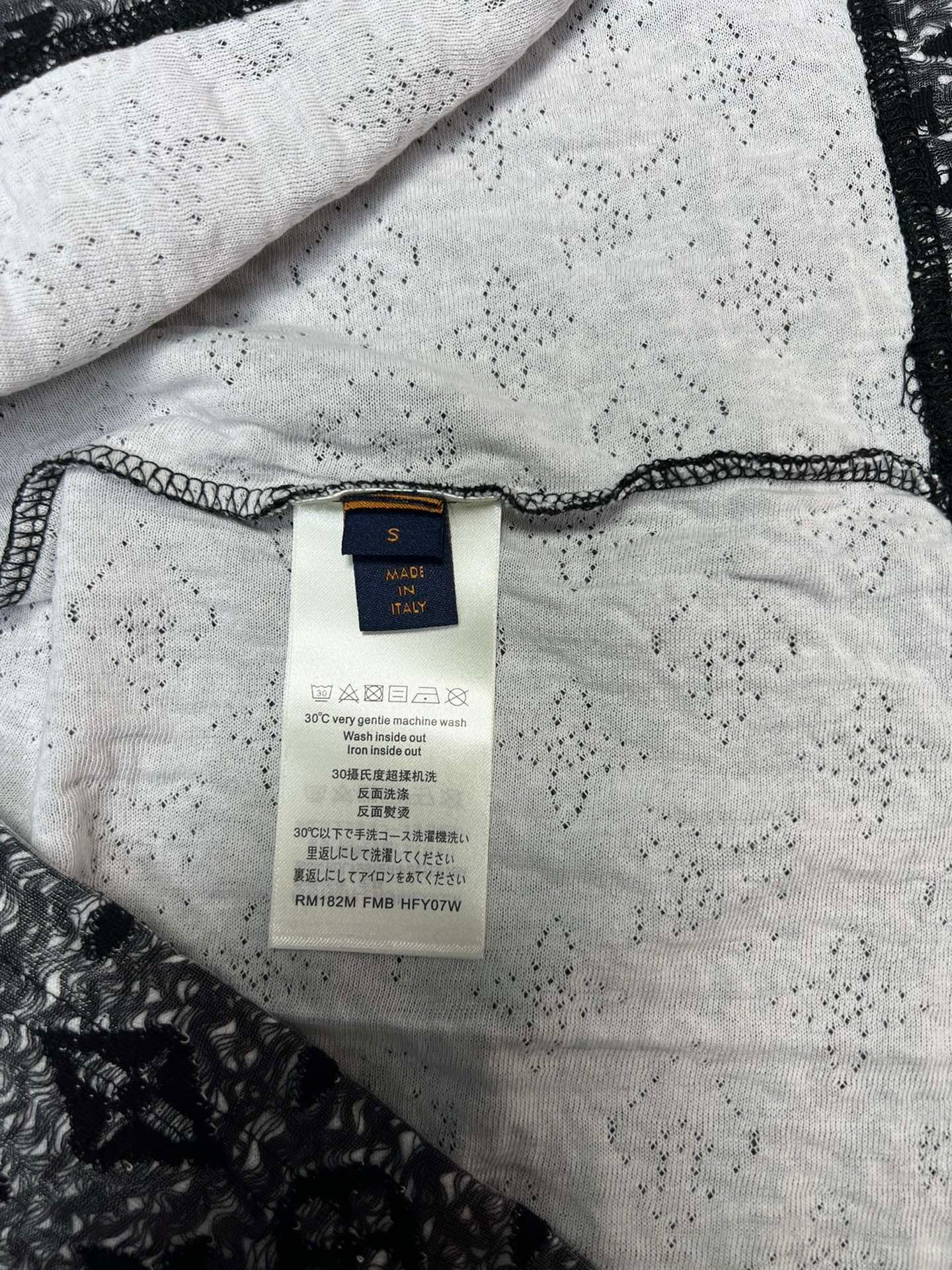 LV TSHIRT - Image 5