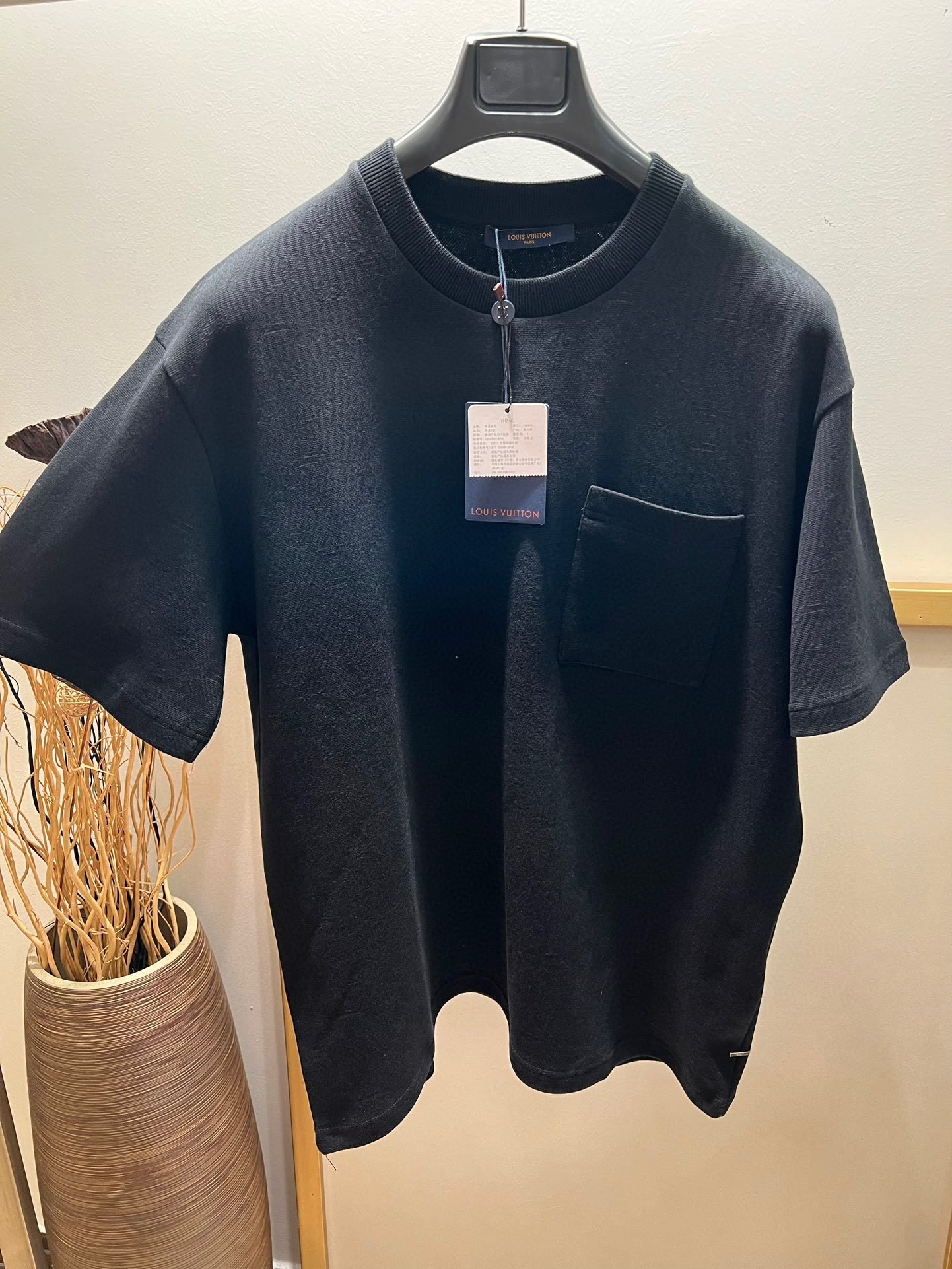 LV TSHIRT - Image 3