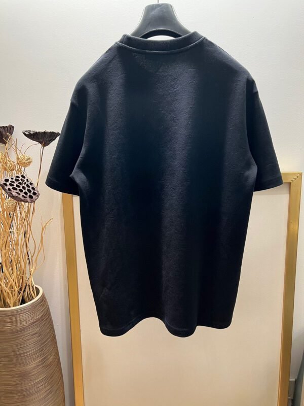 LV TSHIRT - Image 6