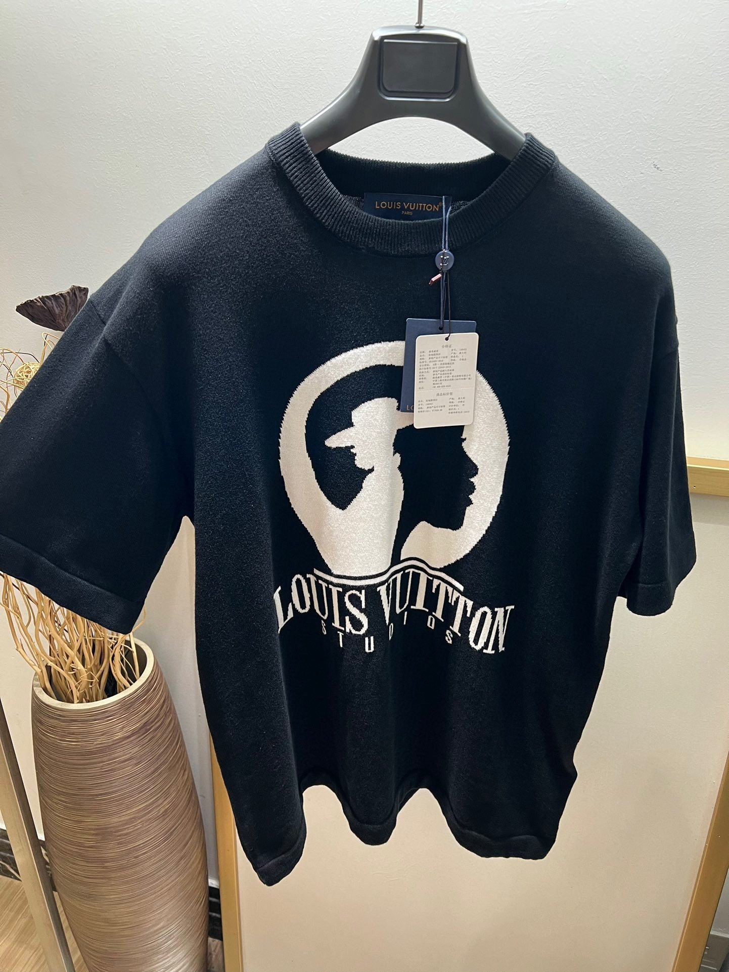 LV TSHIRT - Image 3