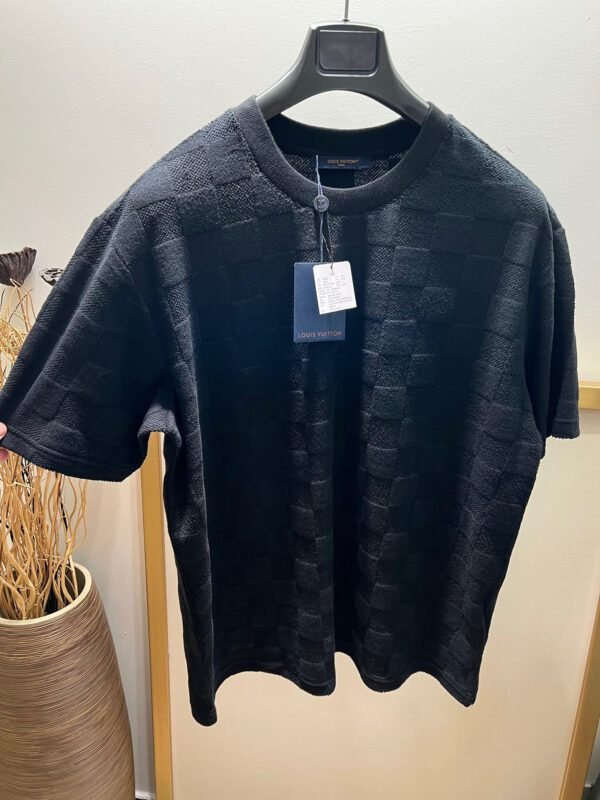 LV TSHIRT - Image 4