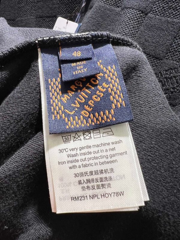 LV TSHIRT - Image 8