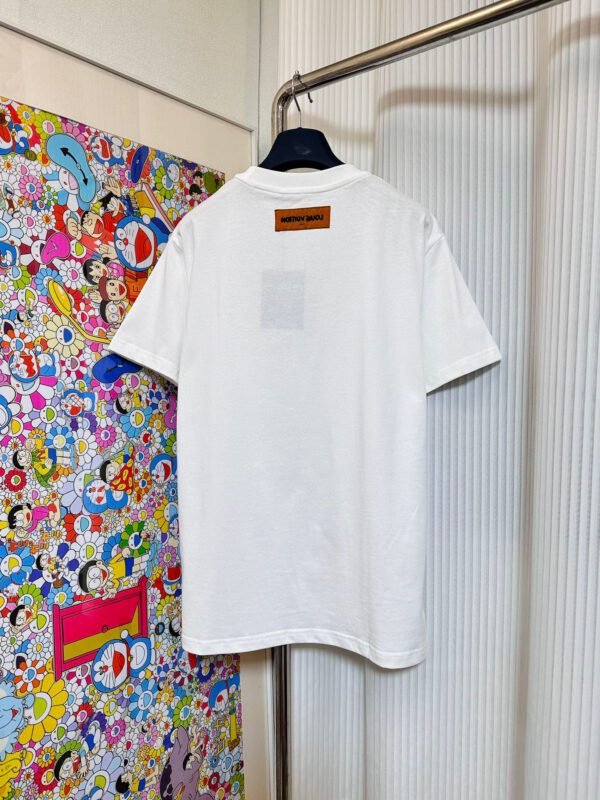 LV TSHIRT - Image 4