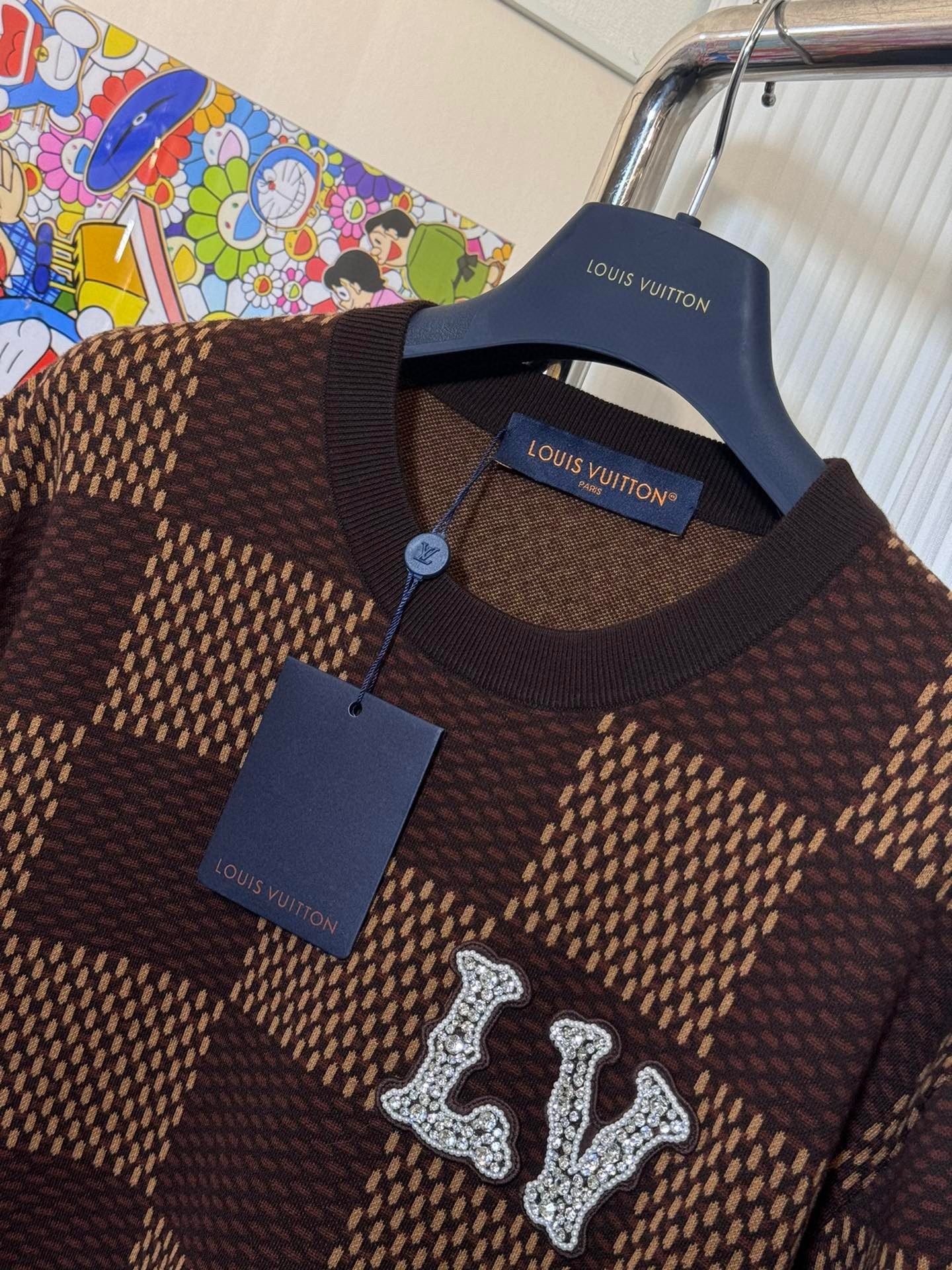 LV TSHIRT - Image 7