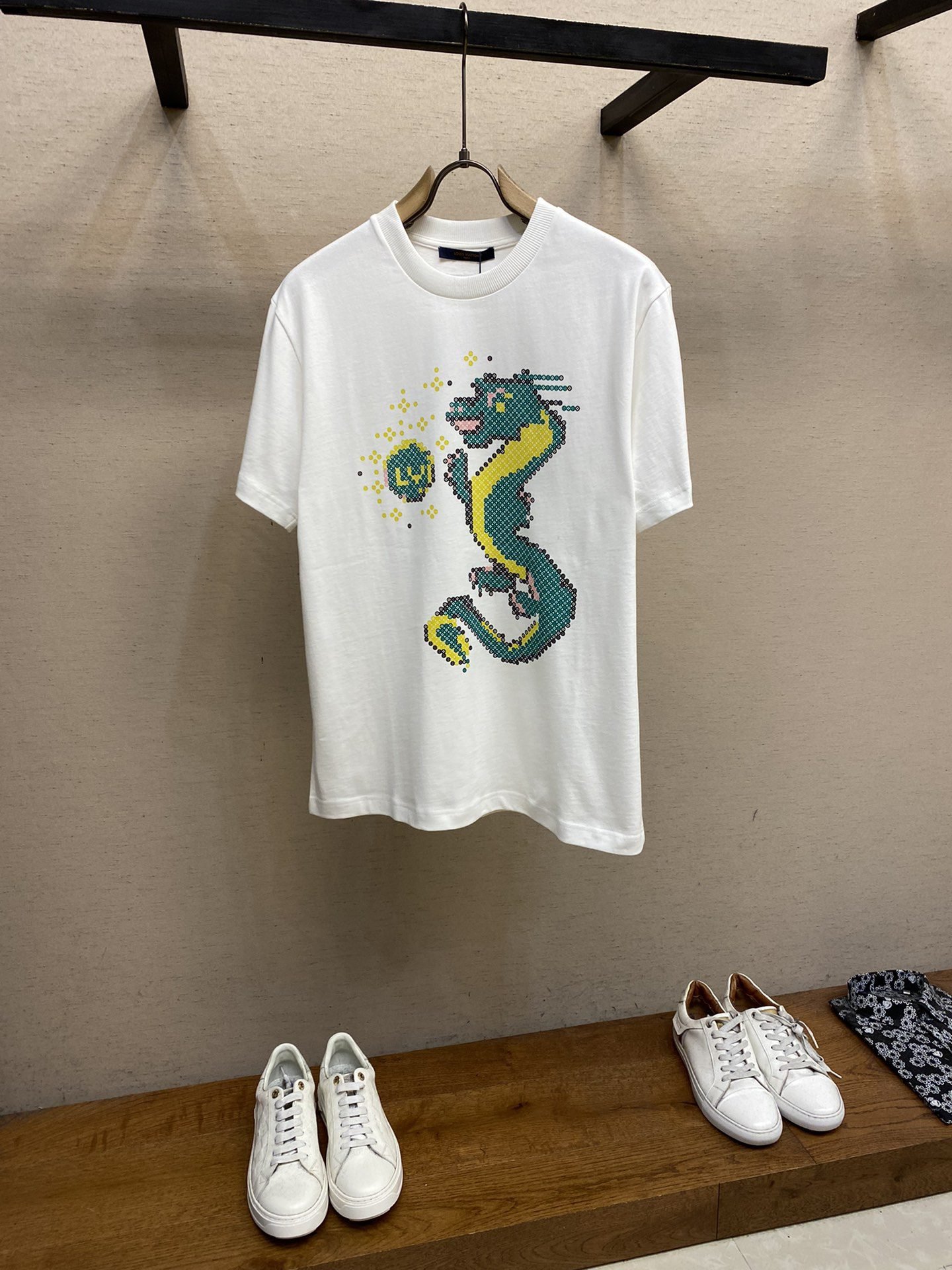 LV TSHIRT - Image 2
