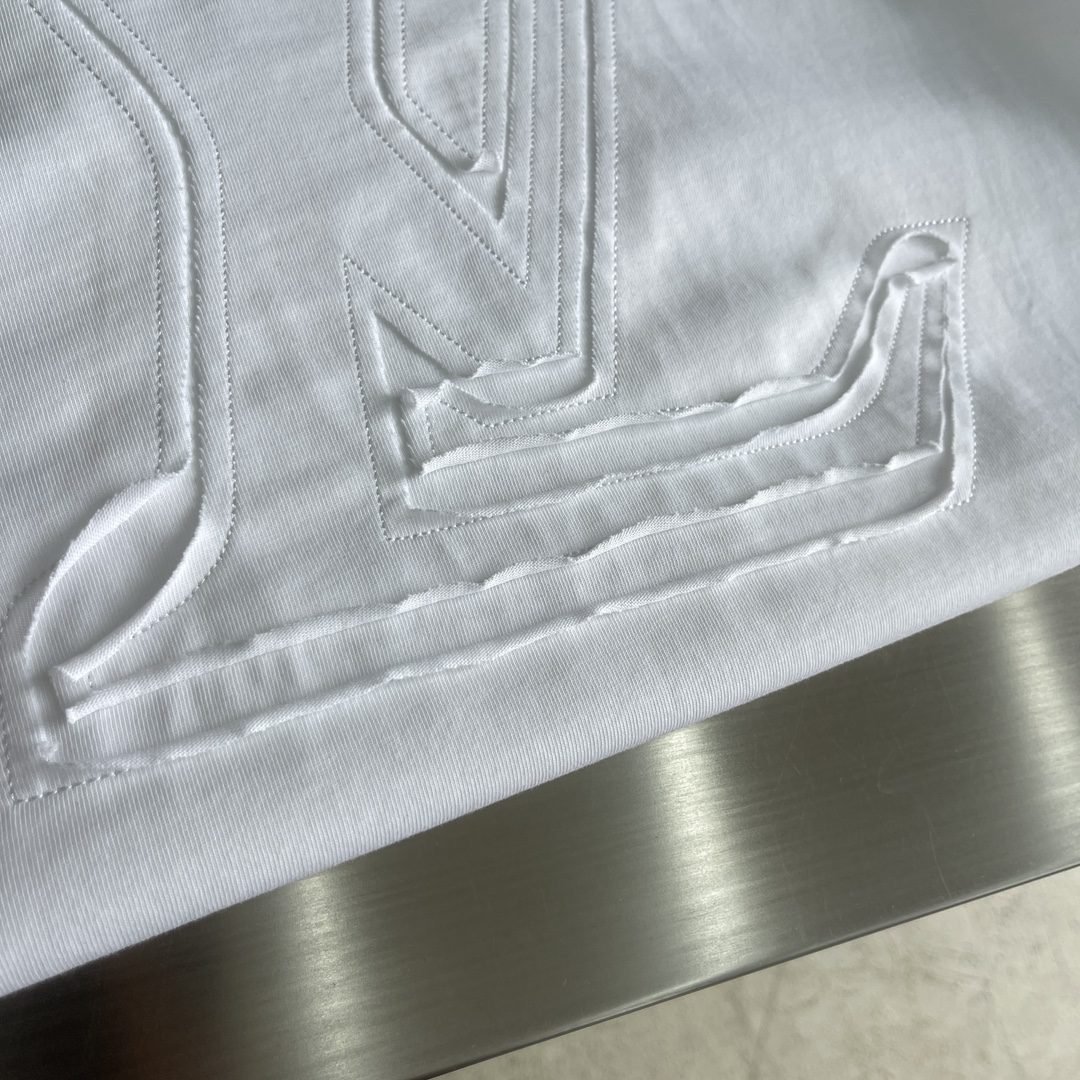 LV TSHIRT - Image 5