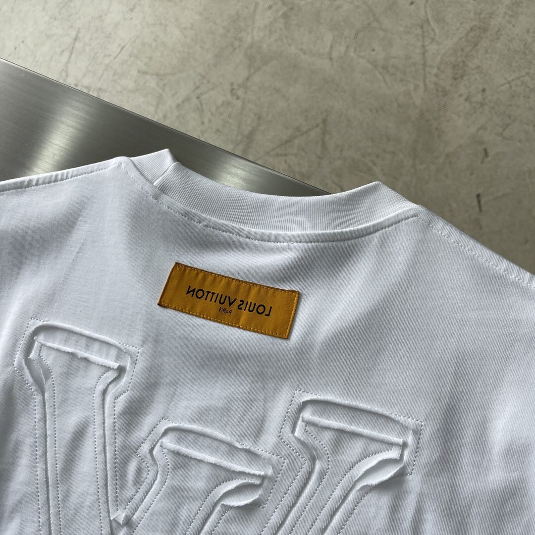 LV TSHIRT - Image 7
