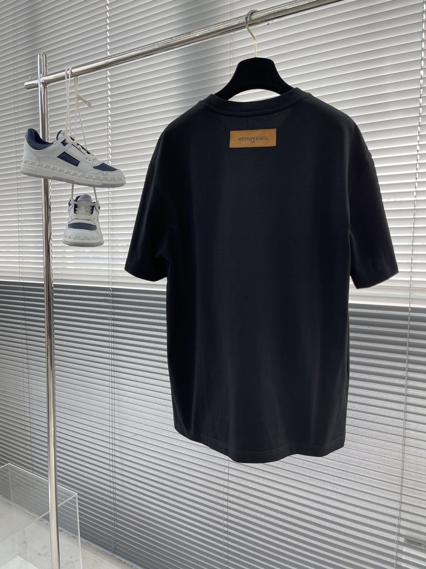 LV TSHIRT - Image 5