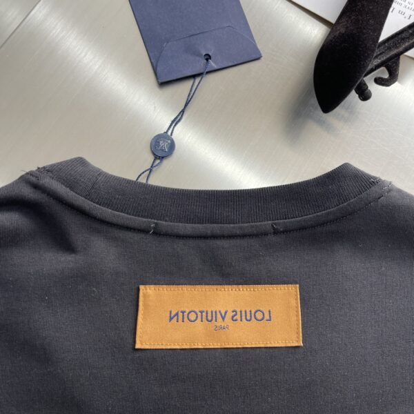 LV TSHIRT - Image 8