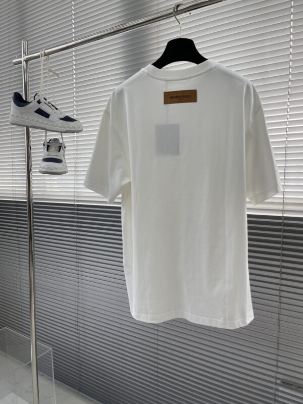 LV TSHIRT - Image 6