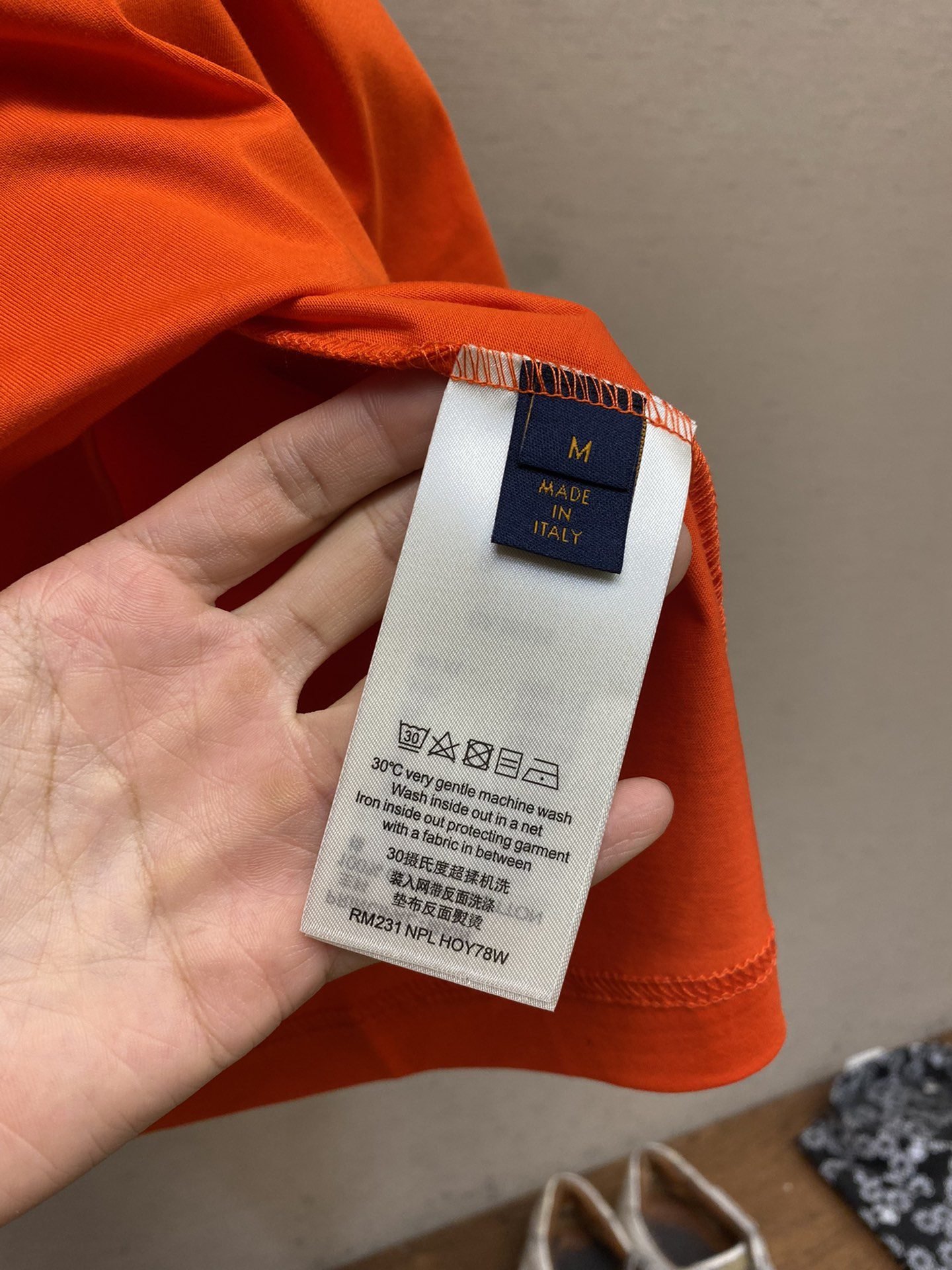 LV TSHIRT - Image 7
