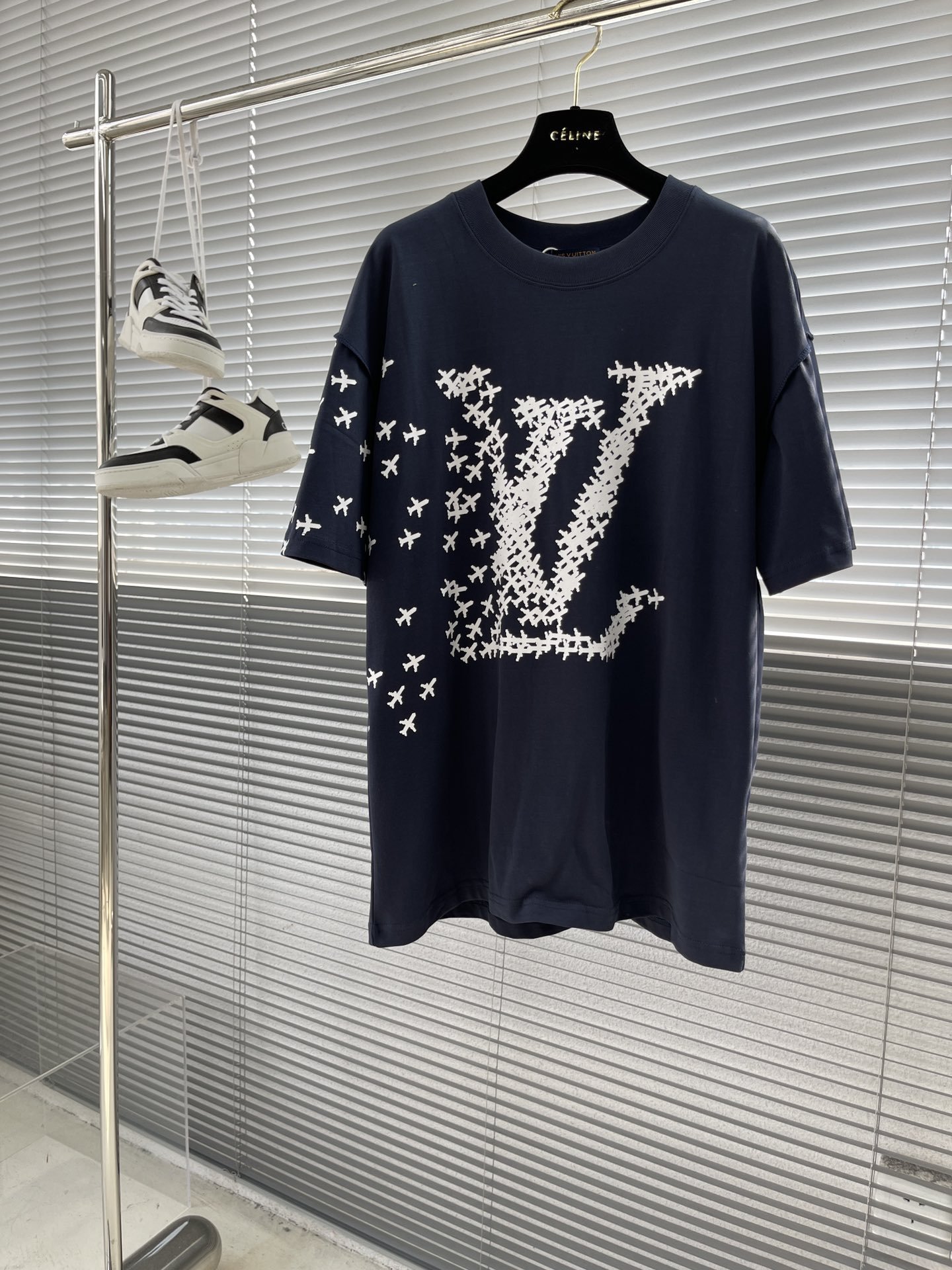 LV TSHIRT - Image 2