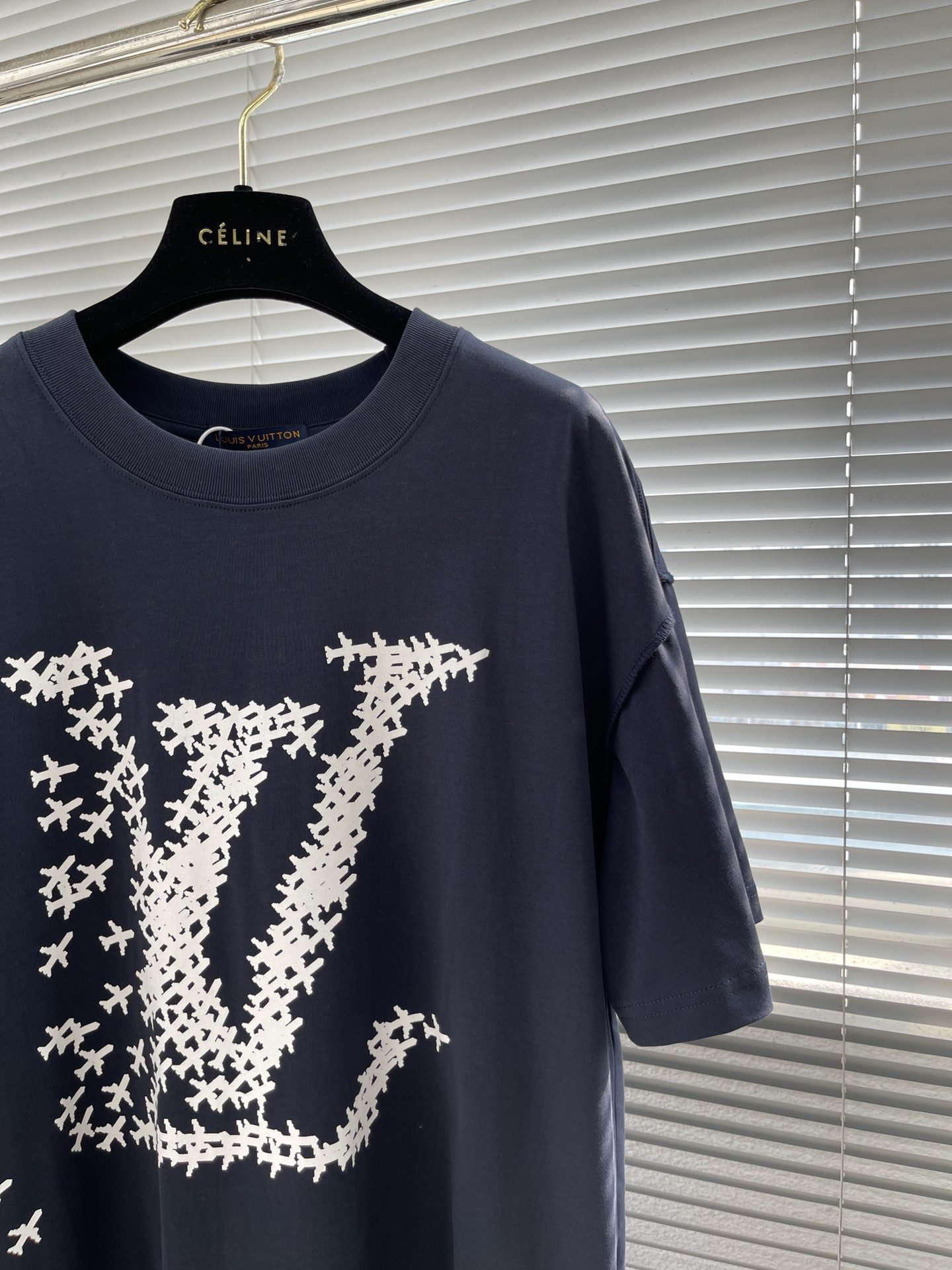 LV TSHIRT - Image 3