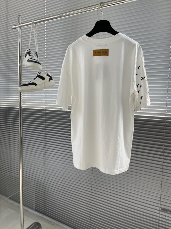 LV TSHIRT - Image 6