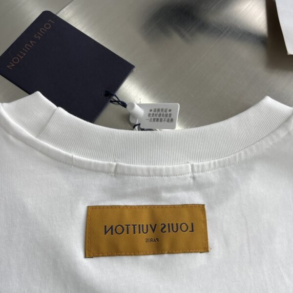 LV TSHIRT - Image 8