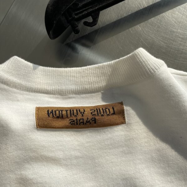 LV TSHIRT - Image 8