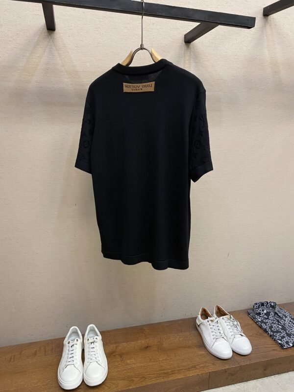 LV TSHIRT - Image 4