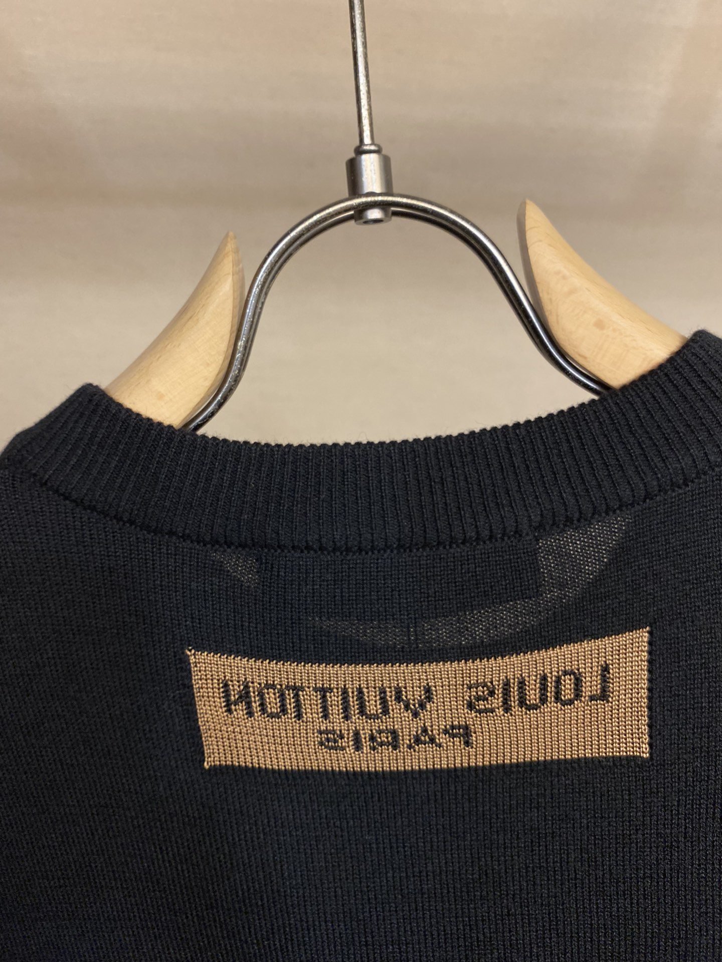LV TSHIRT - Image 5