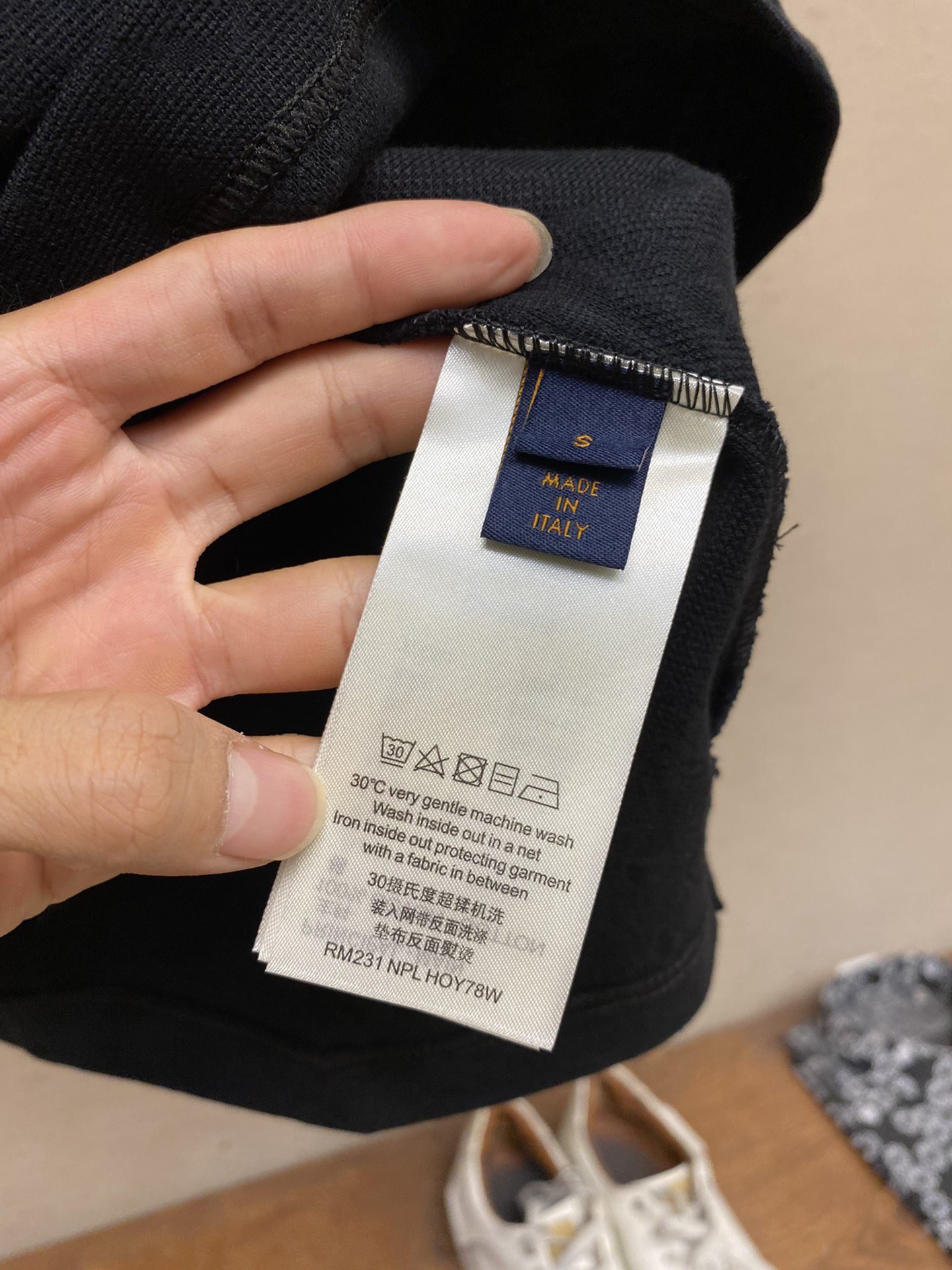 LV TSHIRT - Image 7