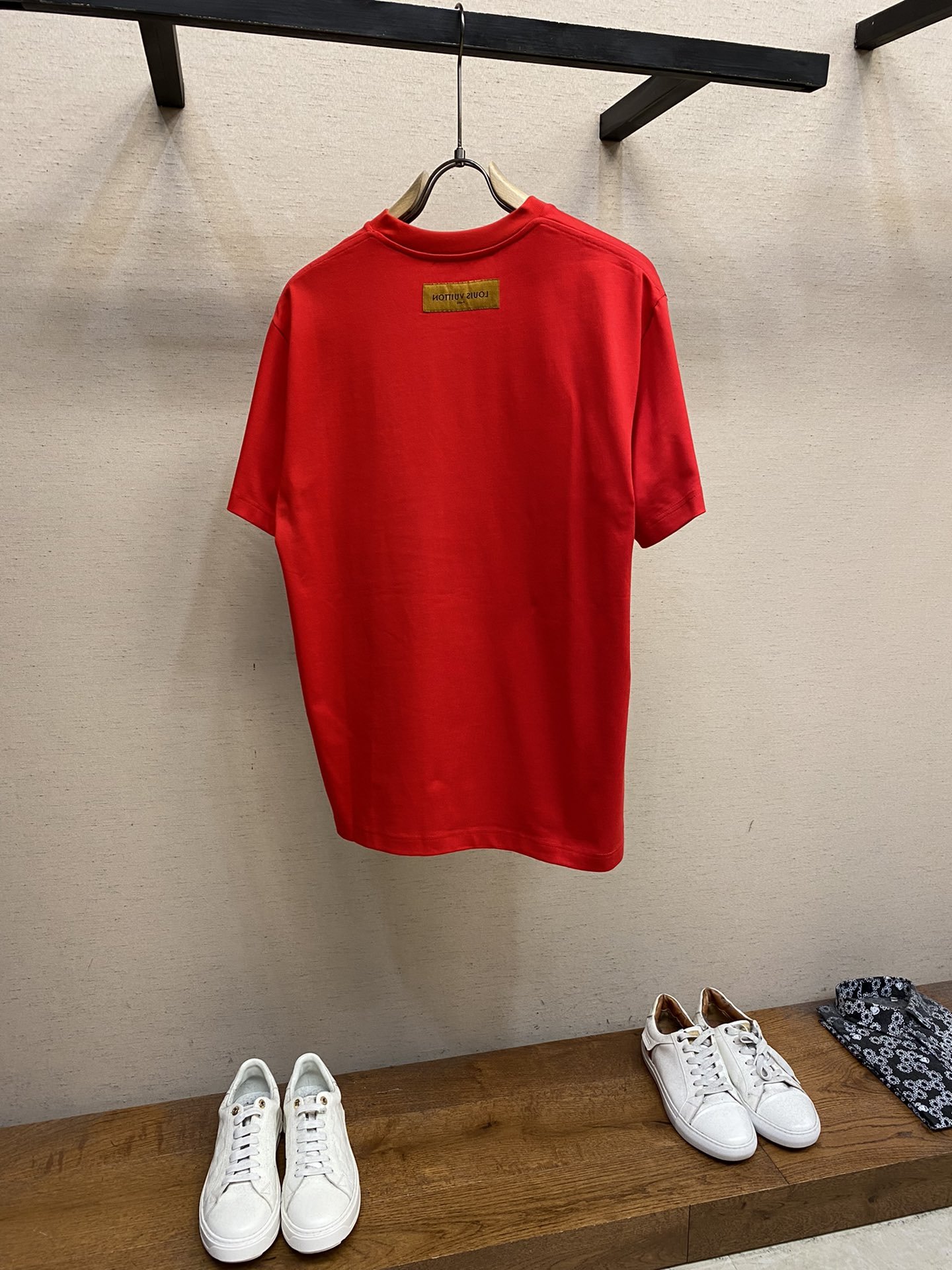 LV TSHIRT - Image 3