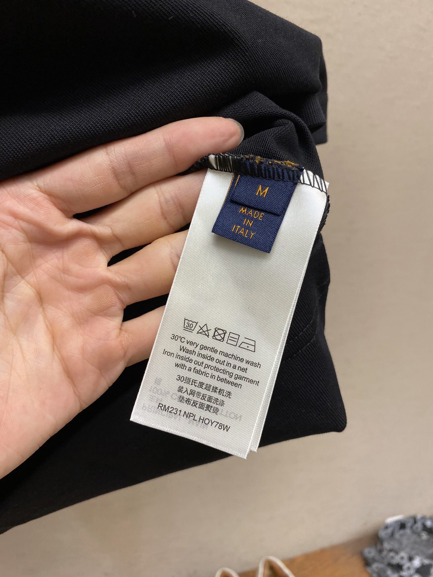 LV TSHIRT - Image 7