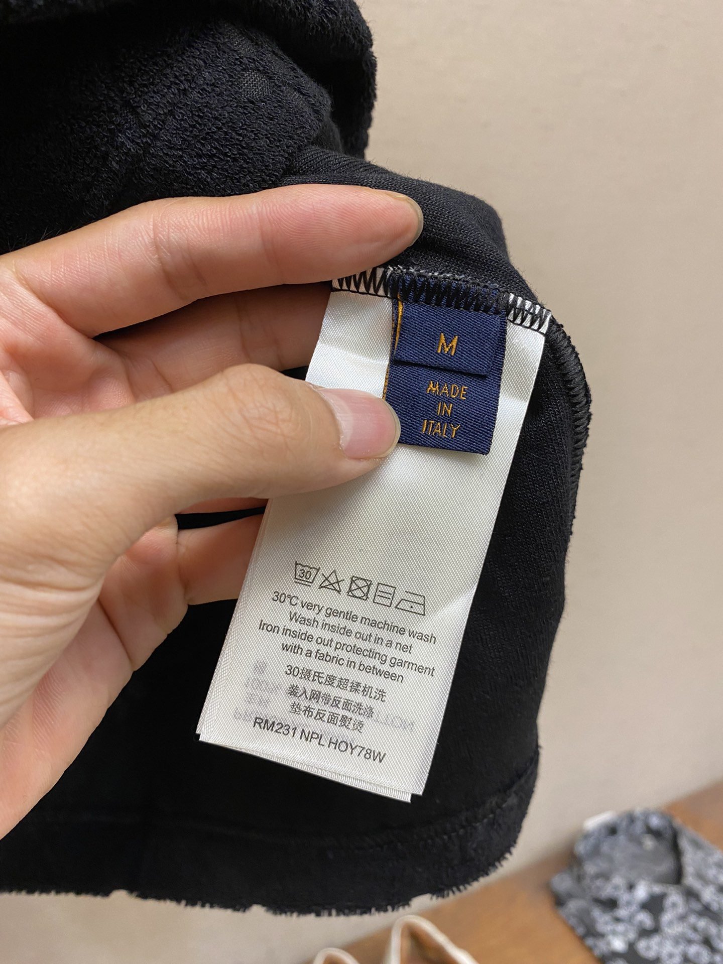 LV TSHIRT - Image 7