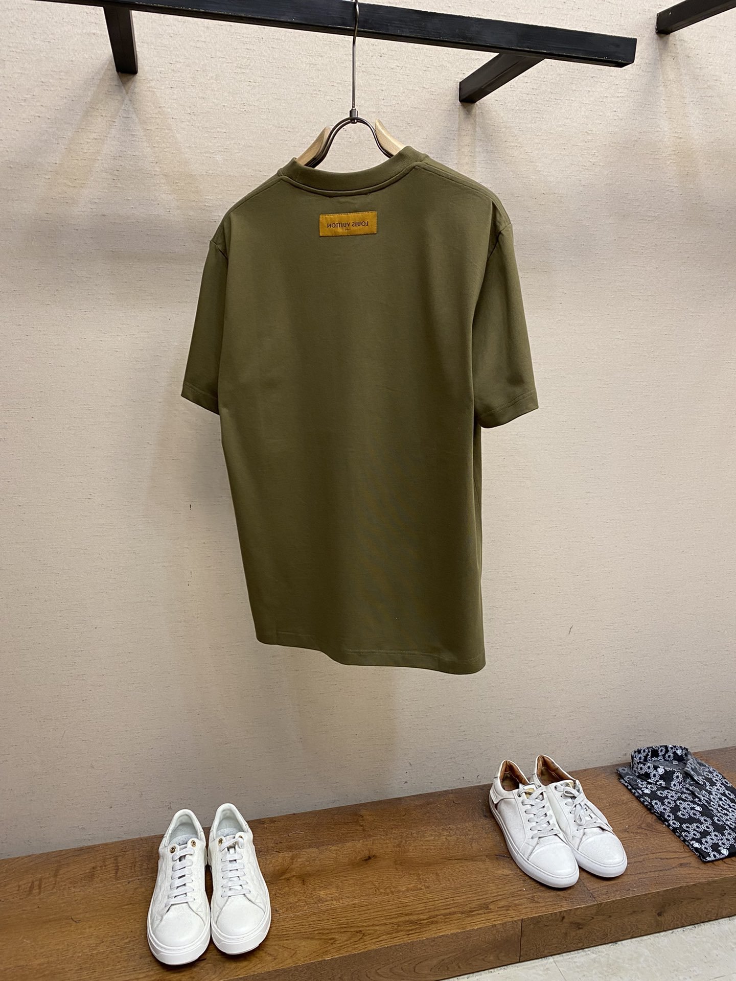 LV TSHIRT - Image 3