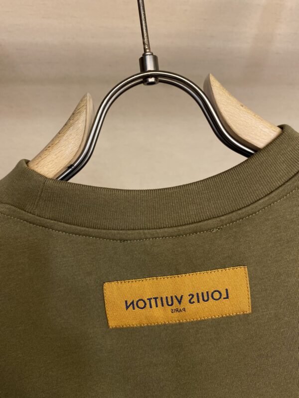 LV TSHIRT - Image 6