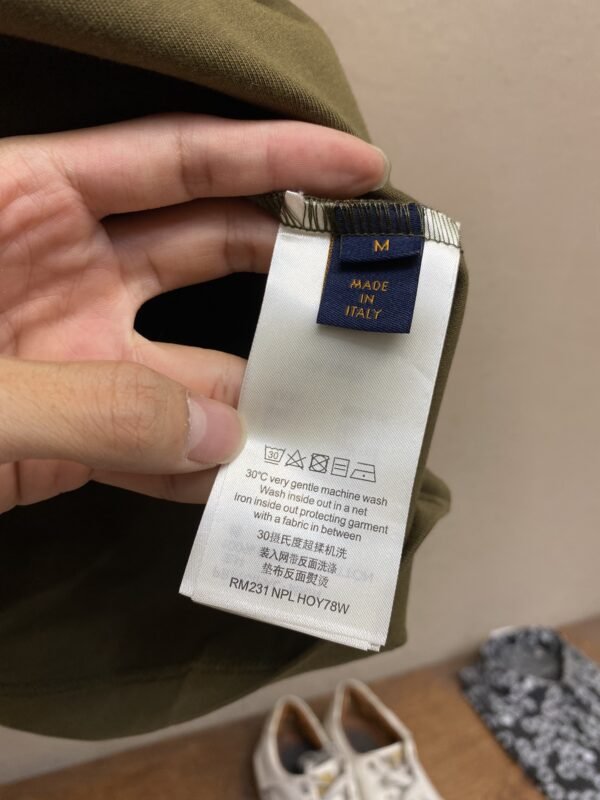 LV TSHIRT - Image 8