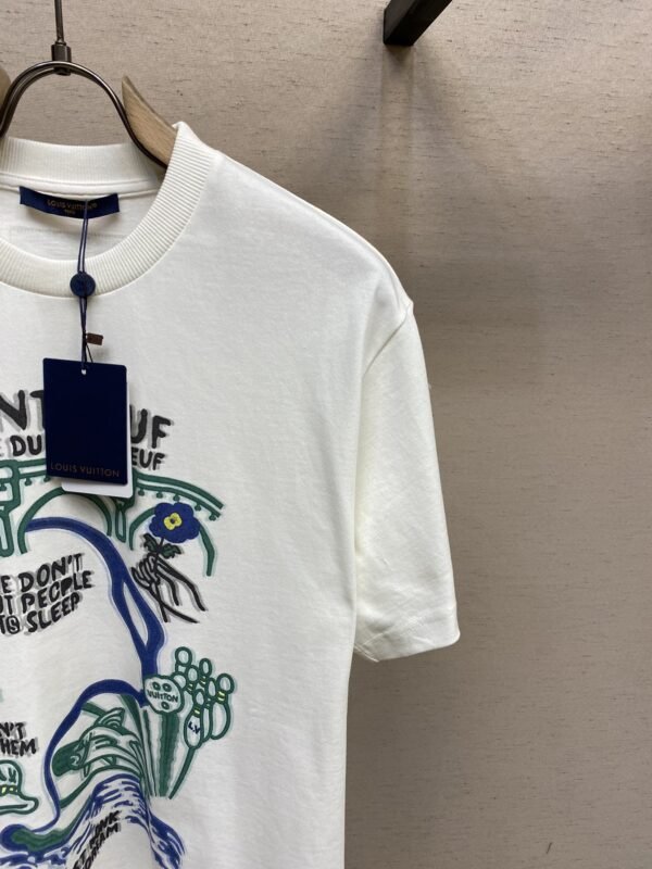 LV TSHIRT - Image 8