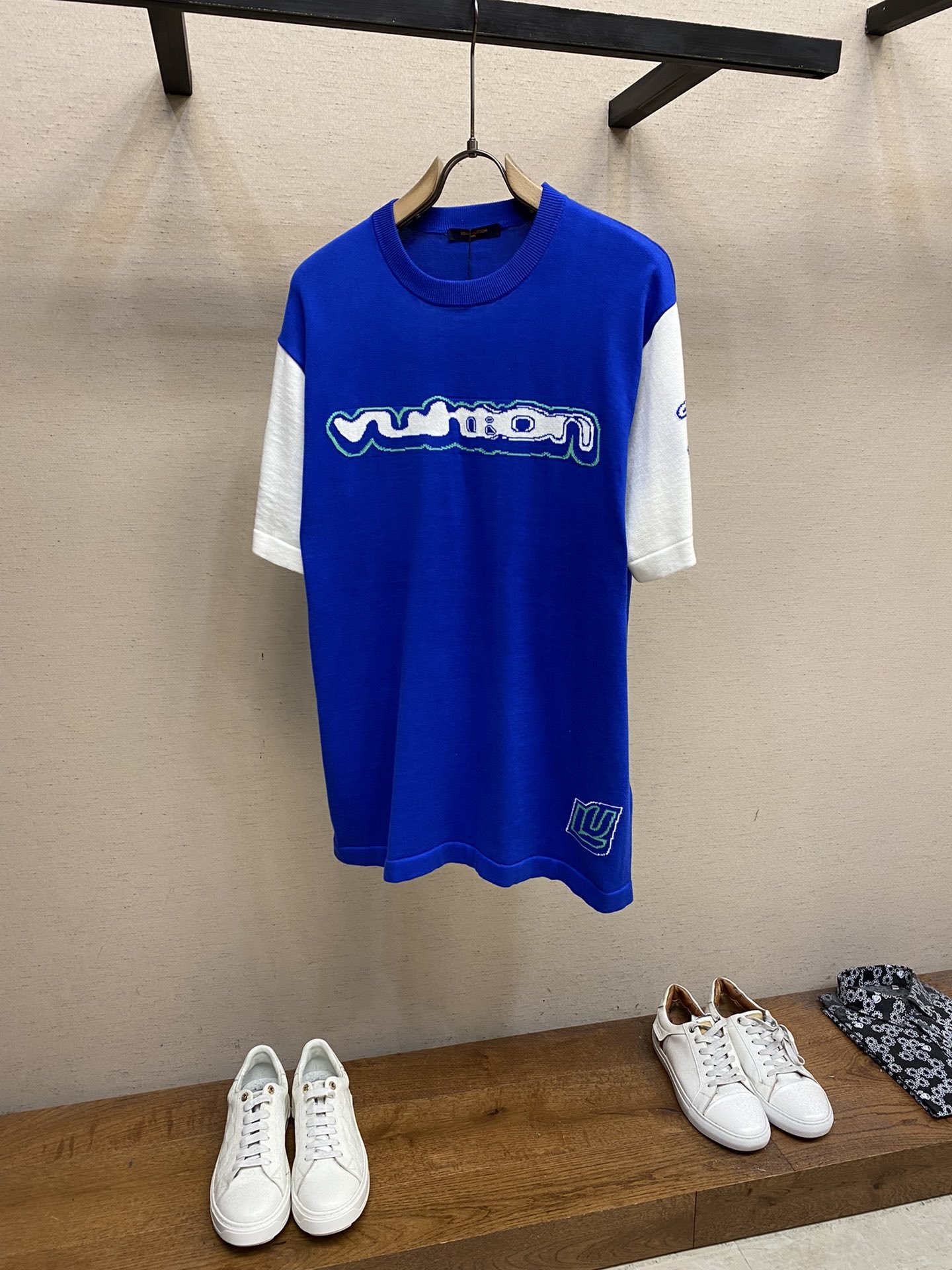 LV TSHIRT - Image 2
