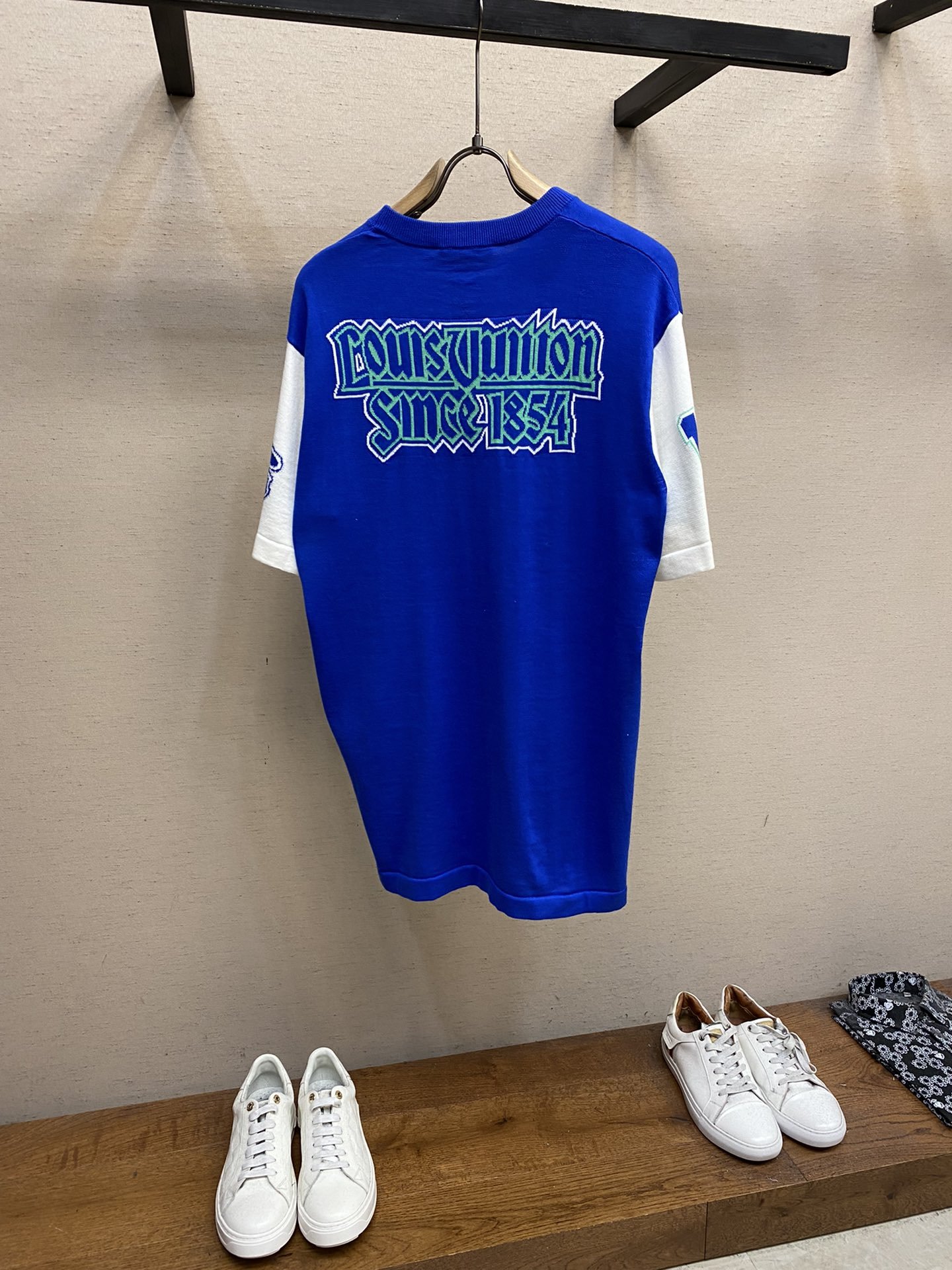 LV TSHIRT - Image 3
