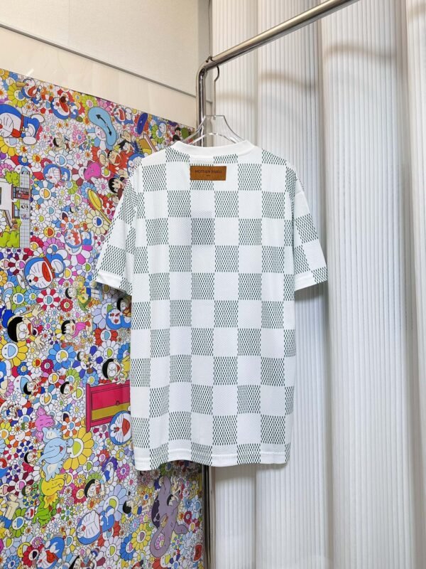 LV TSHIRT - Image 4